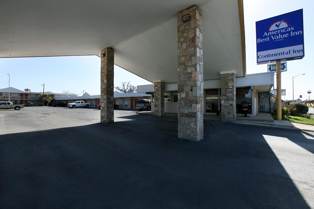 Americas Best Value Inn יובלדה מראה חיצוני תמונה